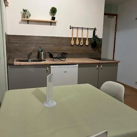 아파트 Appartotel 1 *